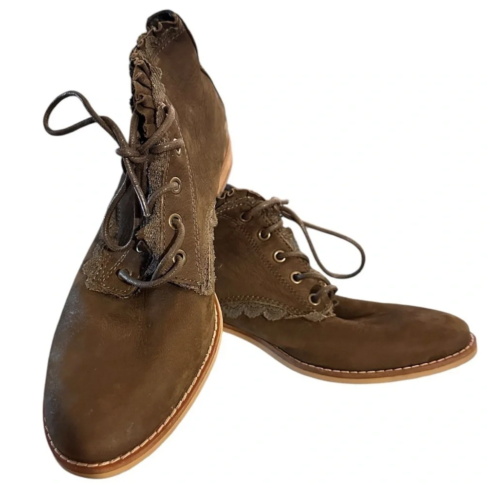 Ladies‎ Ankle Booties. Beautiful leather Uppers